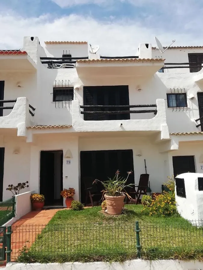 Moradia T2+1 Com Piscina Villa Lagos